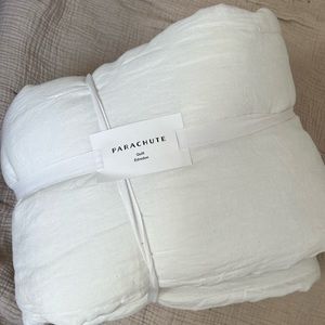 Parachute Everyday Linen Comforter Quilt King